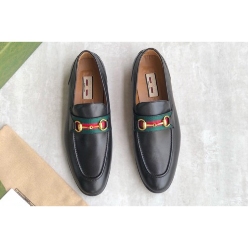 Gucci Jordaan leather loafer on Black Leather Gucci Jordaan leather loafer on Black Leather