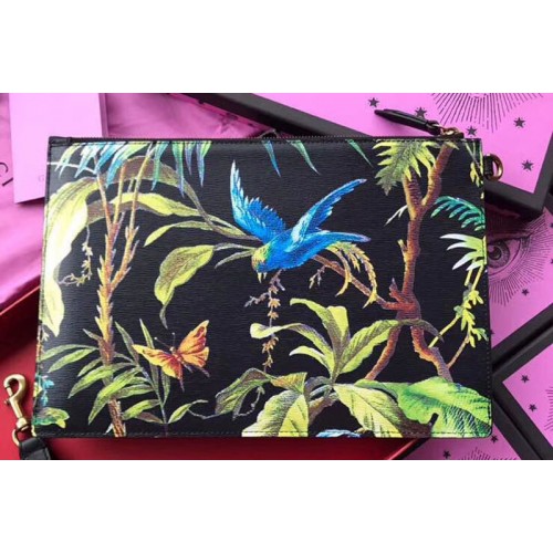 Gucci Supreme pouch