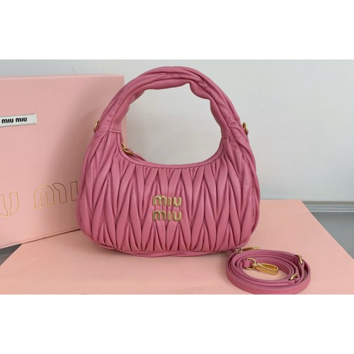 Miu Miu 5BC125 Wander matelasse nappa leather hobo bag in Pink Leather
