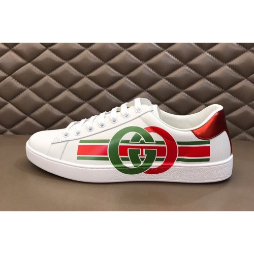 Mens and Womens Gucci Ace sneaker with Interlocking G Mens and Womens Gucci Ace sneaker with Interlocking G