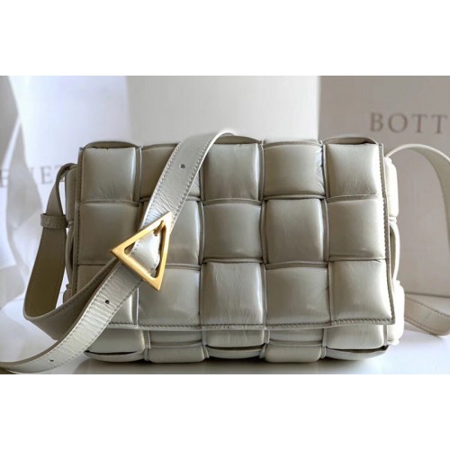 Bottega Veneta padded cassette bag in White Lambskin Leather