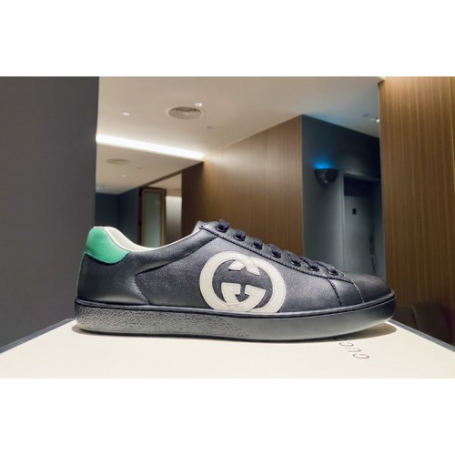 Gucci Mens Ace sneaker with Interlocking G in Black leather Gucci Mens Ace sneaker with Interlocking G in Black leather
