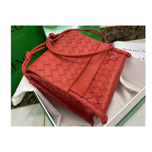 Bottega Veneta The Small Fold Crossbody back in soft Red Nappa Leather