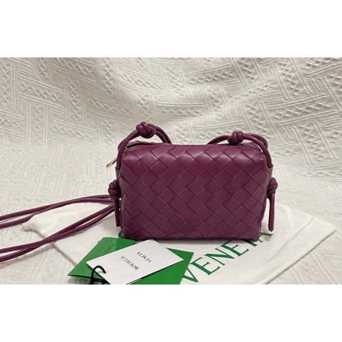 Bottega Veneta Loop cross-body mini bag in Cinnabar Intrecciato leather