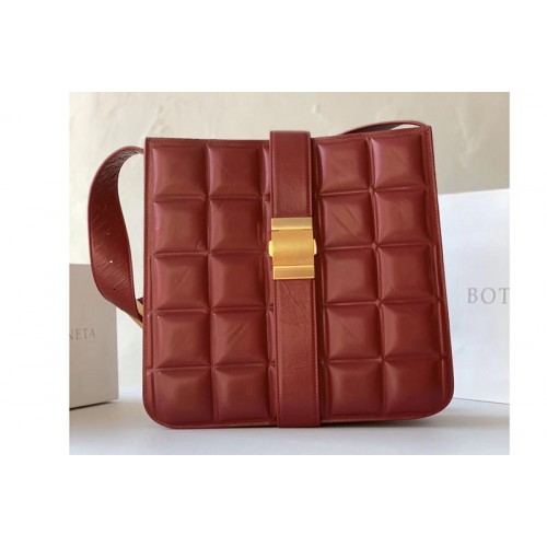 Bottega Veneta padded marie bag in Bordeaux Calfskin Leather
