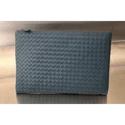 Bottega Veneta Pouch Bag in Dark Blue Leather