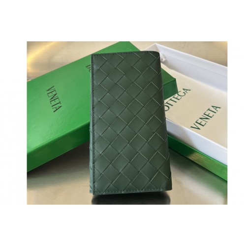 Bottega Veneta Long Intrecciato Wallet in Dark Green Leather