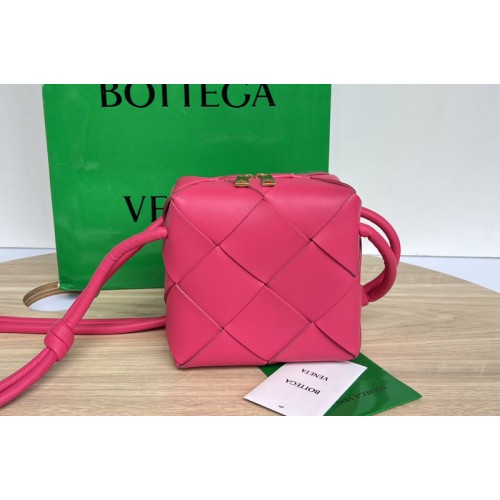 Bottega Veneta Mini Cassette Camera Bag in Cranberry intreccio leather