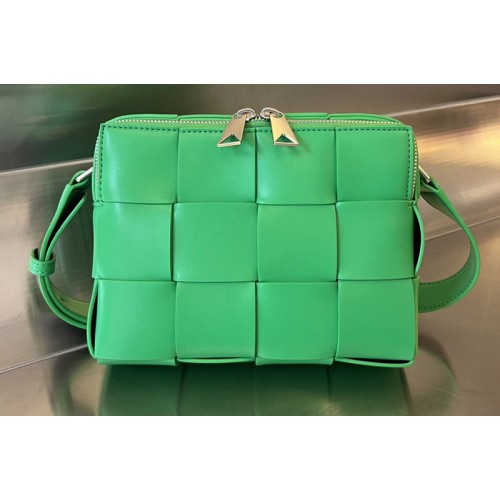 Bottega Veneta Cassette Camera Bag In Parakeet Leather