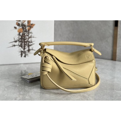 Loewe Mini Puzzle bag in Yellow classic calfskin