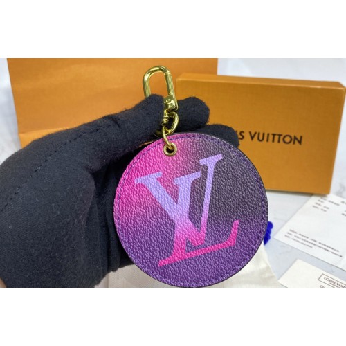 Louis Vuitton M00665 Illustre bag charm and key holder Louis Vuitton M00665 Illustre bag charm and key holder
