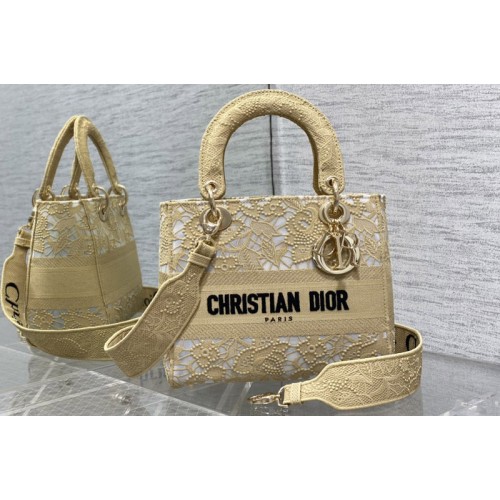 Dior M0565 Christian Dior Medium Lady D-Lite bag in Natural Cannage Raffia