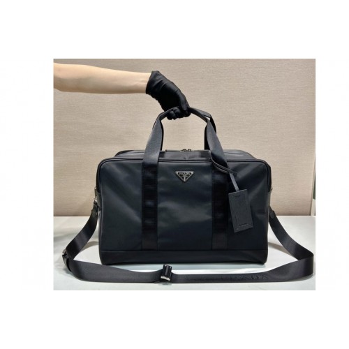 Prada 2VC796 Re-Nylon and Saffiano leather duffle bag in Black Nylon