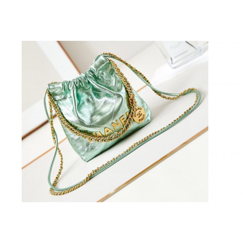 Chanel 22 Mini Handbag  AS3980 in Green Shiny Calfskin