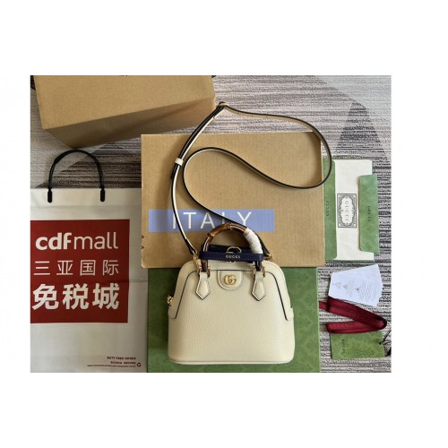 Gucci Diana mini tote bag in White Leather
